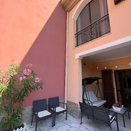 Viola Casa Vacanze Holiday home Villasimius